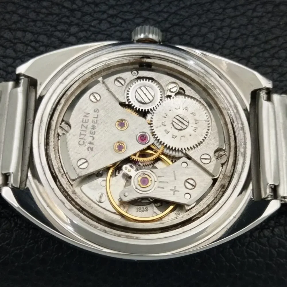 Vintage 1980 Citizen Manual Wound Mens Silver Watch W/Date & Gold accents